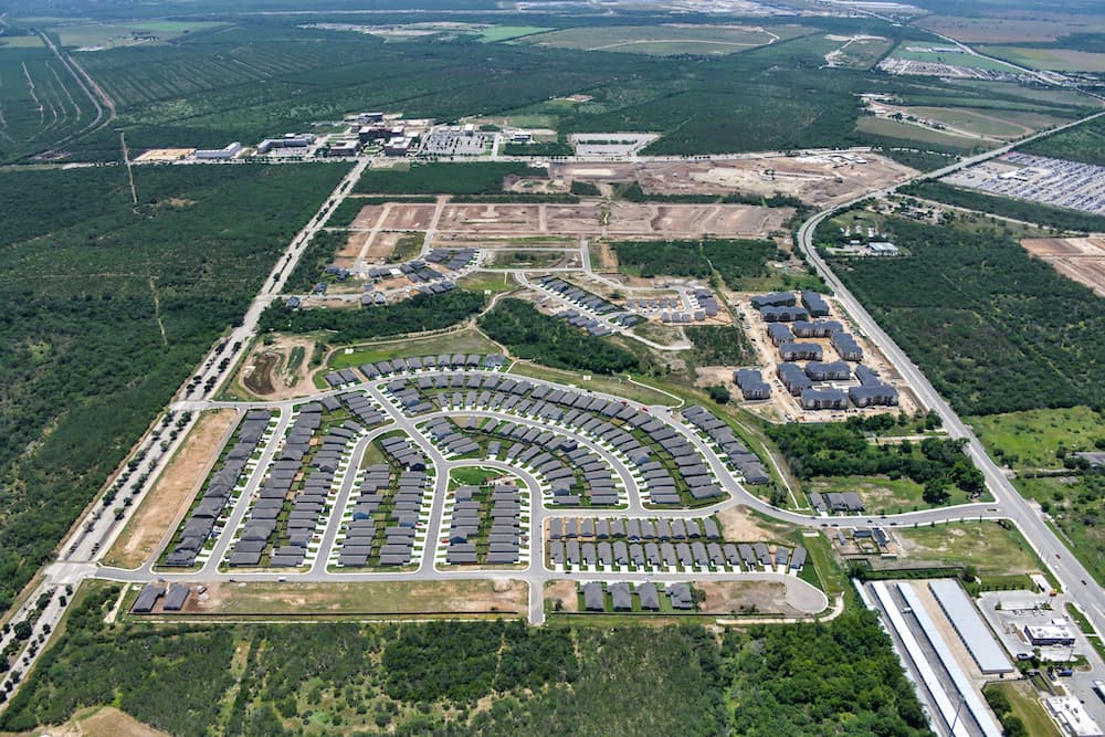 A bird's eye view of the San Antonio community, VIDA San Antonio, in summer